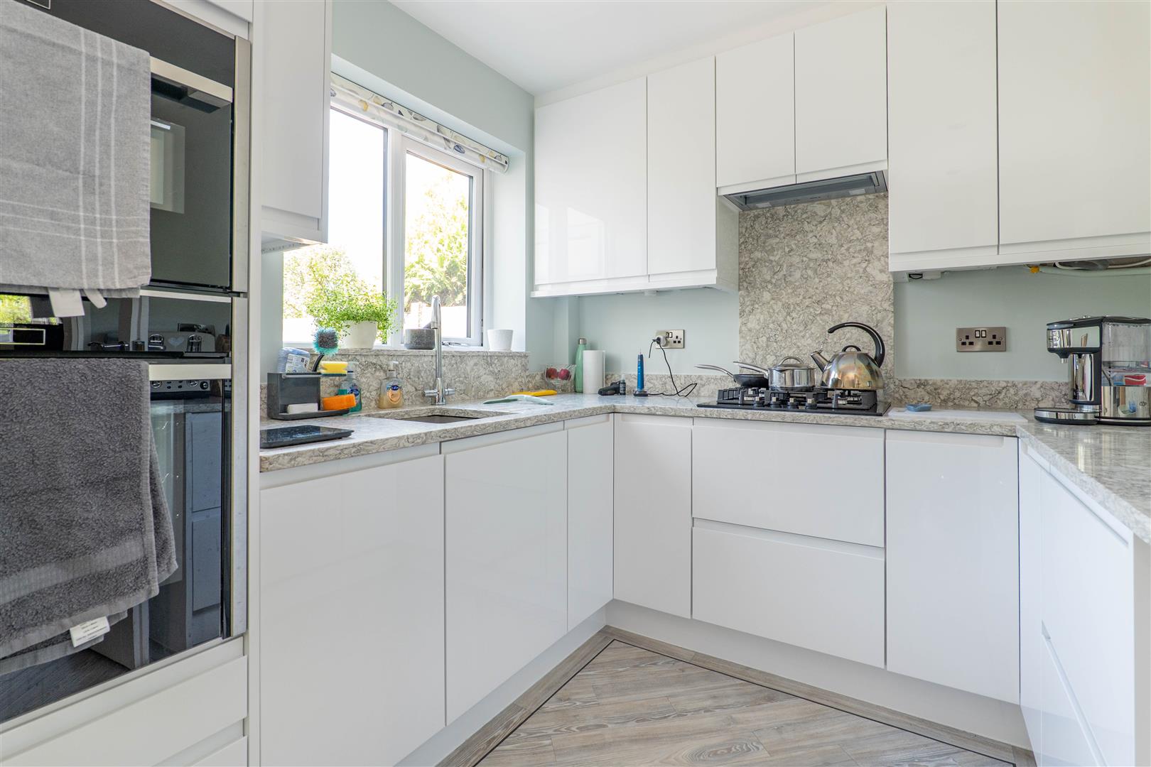 4 bed property in Hillcrest Close, Preston
